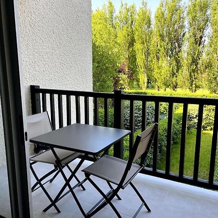 Апартаменти Le Garden - Studio Refait A Neuf Proche Mer Et Commerces Кабур Екстер'єр фото
